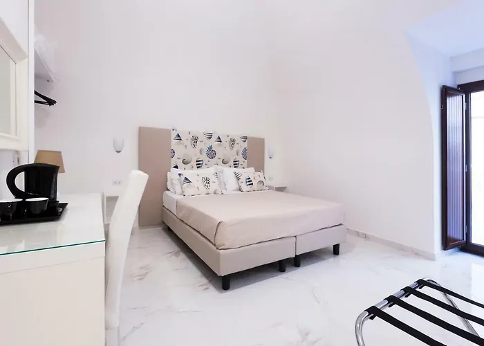 Center 4*