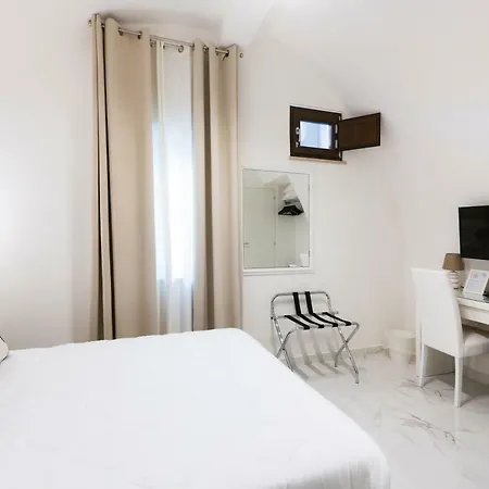 Center Oda ve Kahvaltı Sorrento